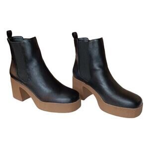 STEVE MADDEN Platform Boots Size 11 Chunky Heel Black Faux Leather Gum Sole‎